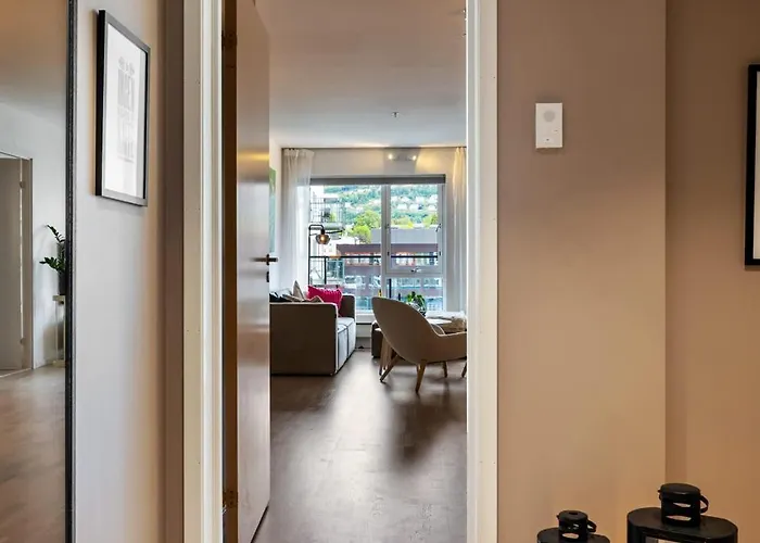 아파트 Roomsly - Flat With Private Balcony